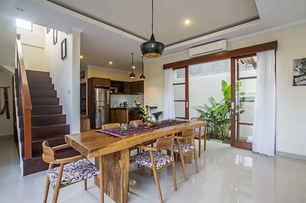 Villa Aurikari Legian