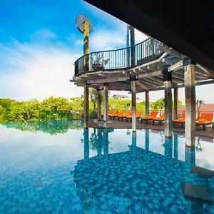 4* Hotel Sun Island Y